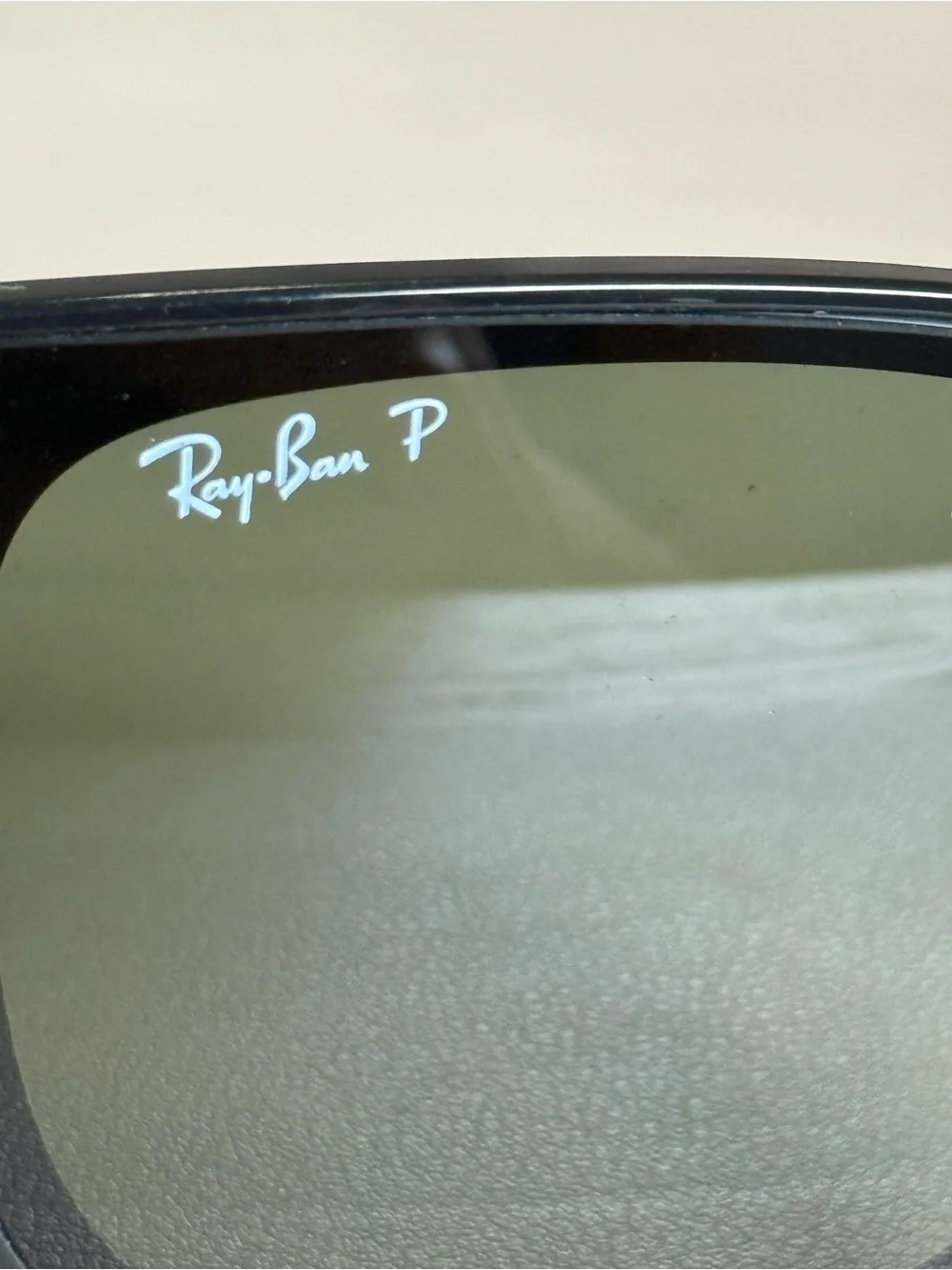 Ray-Ban ban protective leather