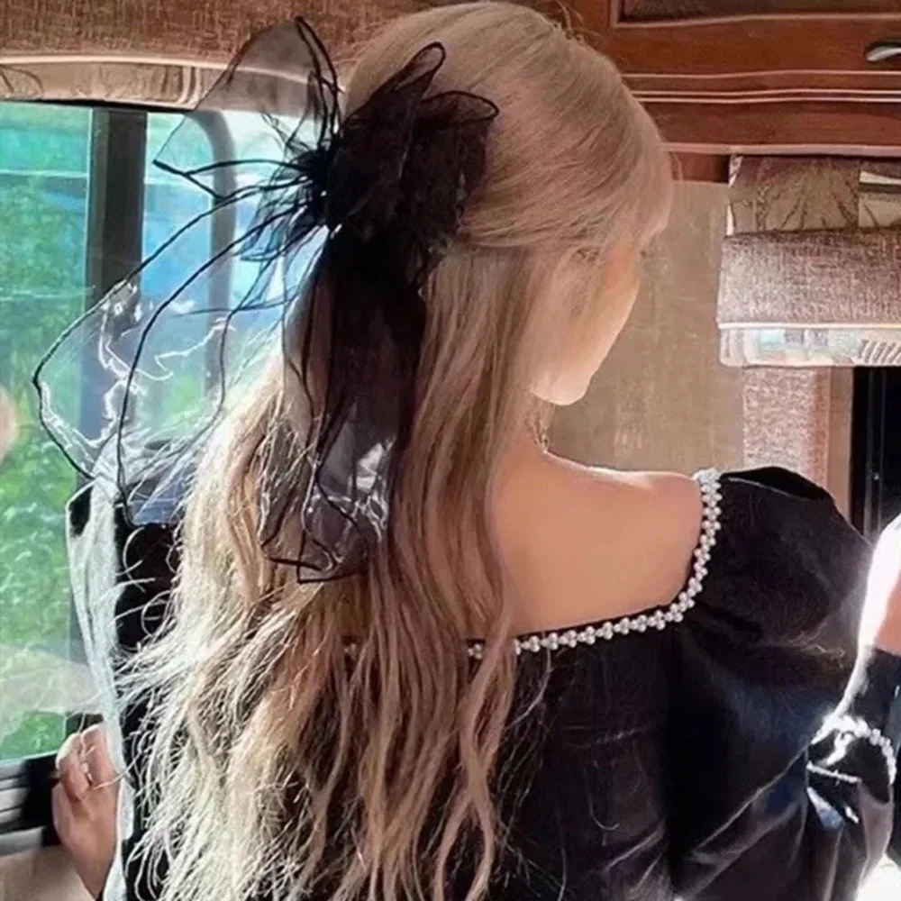 N/A huge bow