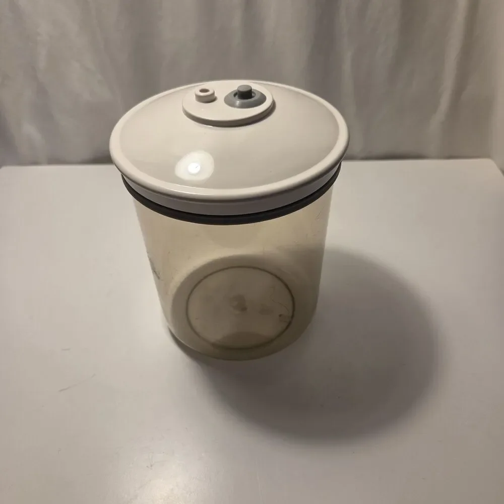 Food Saver Snail 50 Oz. Vacuum Canister - Clear White - 5