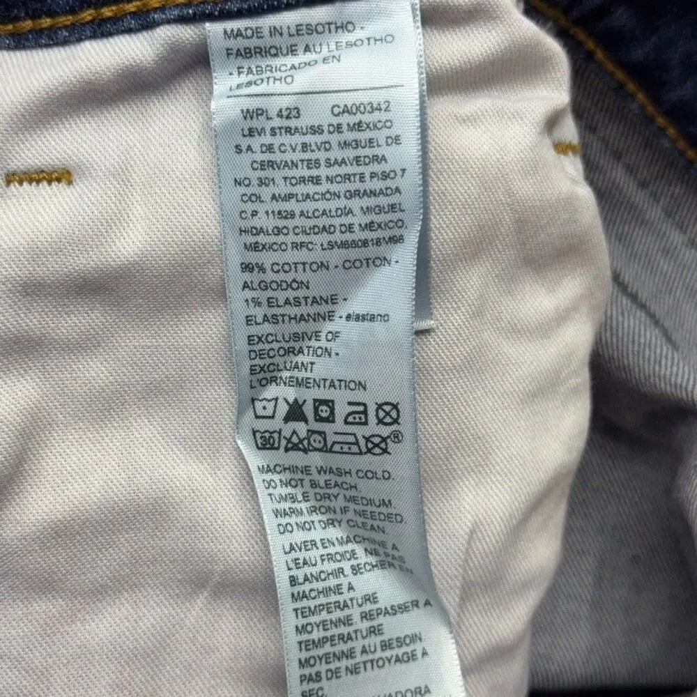 Levis new tags