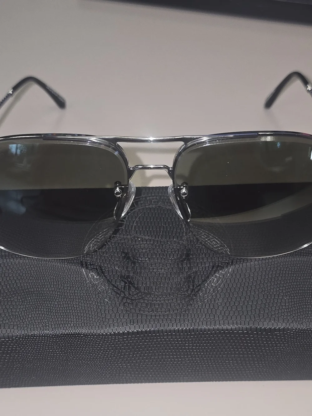 Vintage Frames Co. hey everyone