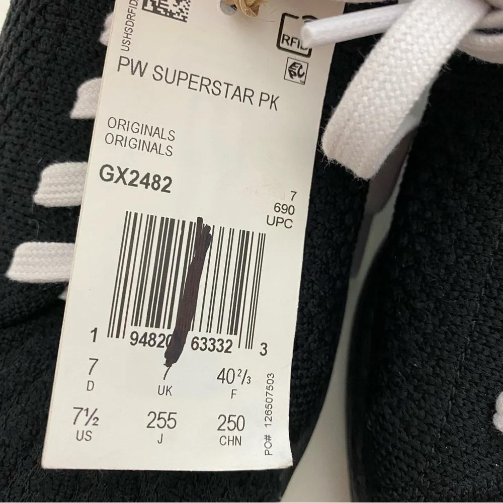 adidas superstar accept box