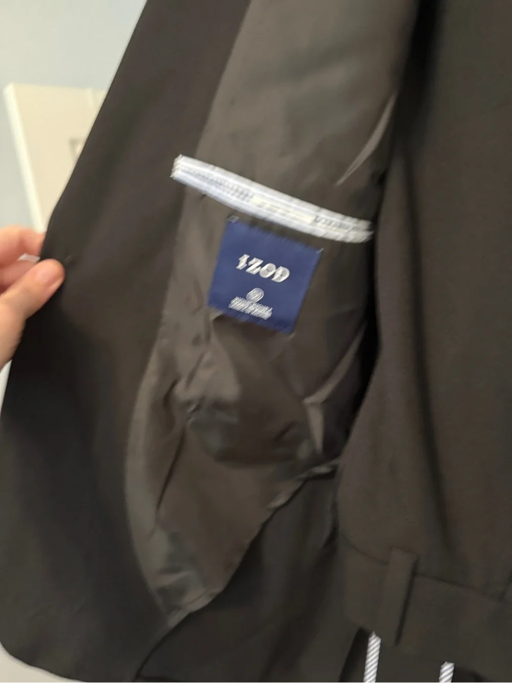 Izod tailored two