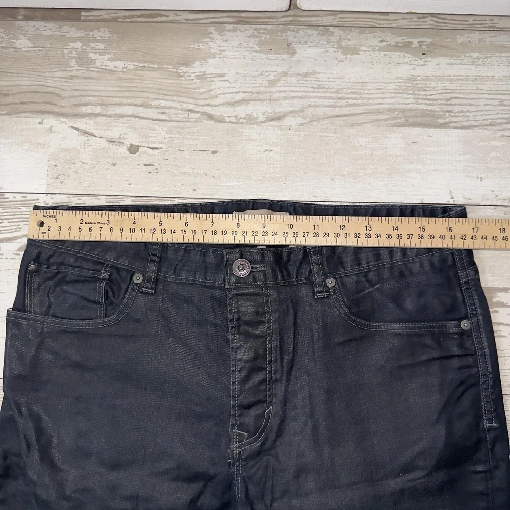Banana Republic brand banana
