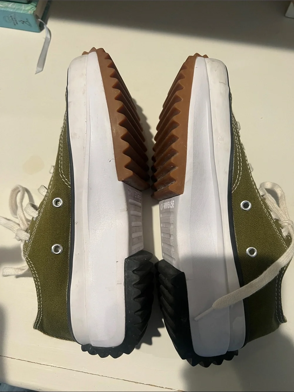 Converse size minor