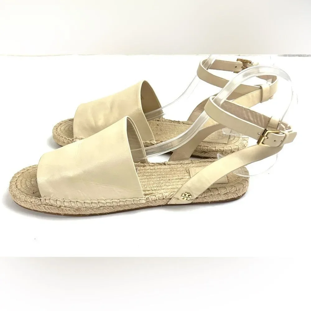 Tory Burch step out