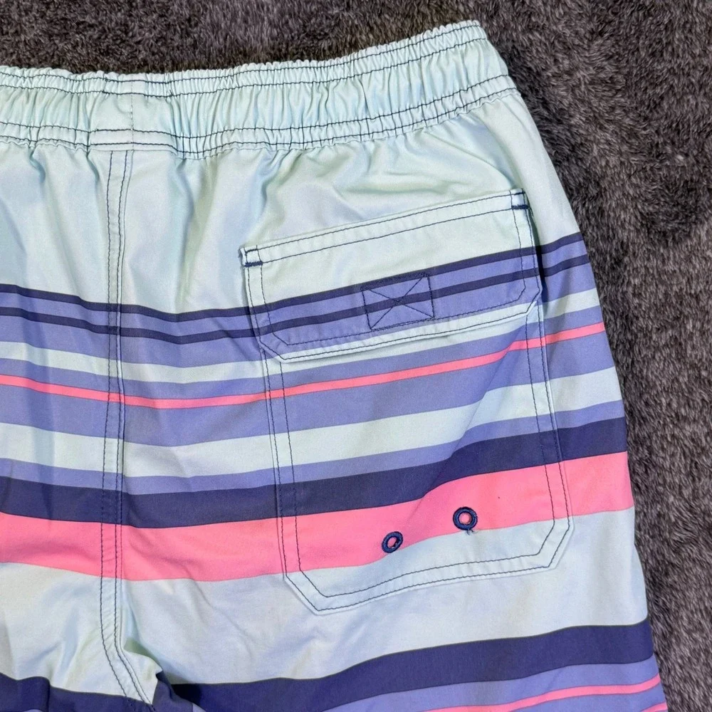 Vineyard Vines Shorts Mens Chappy Striped Swim Trunks Blue Pink XS 1M001110‎