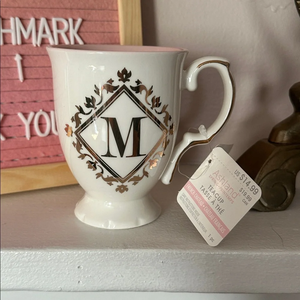 Ashland ceramic cottage