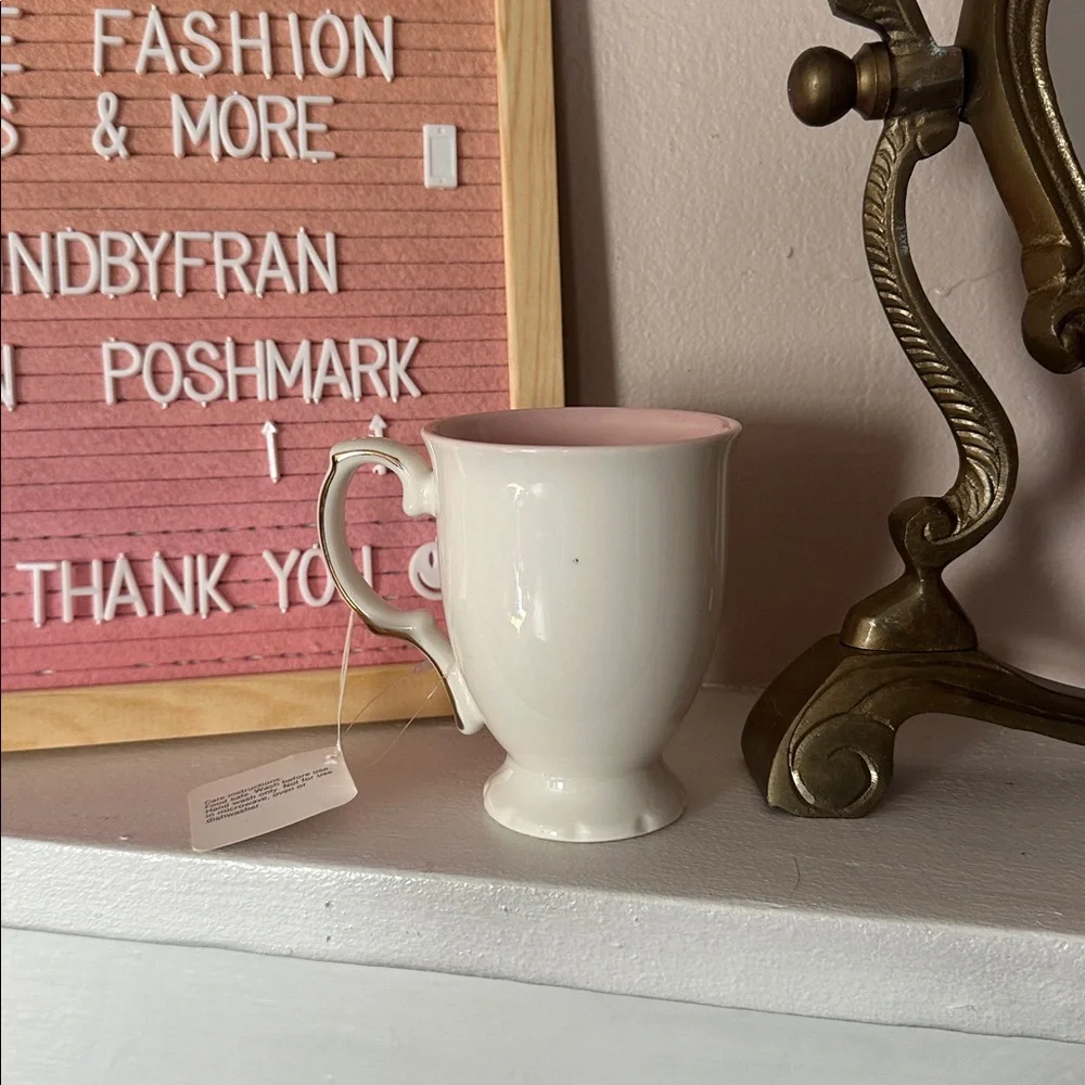 Ashland ceramic cottage