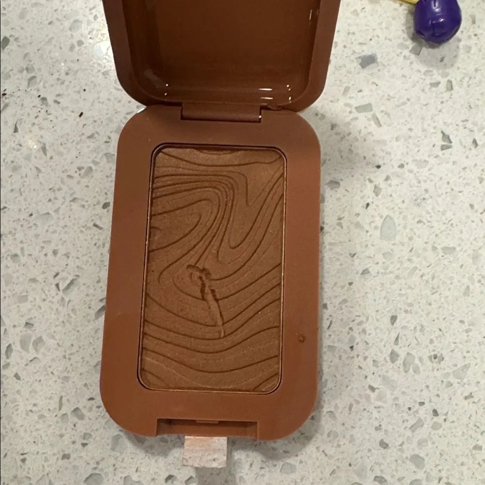 NYX smooth bronzer