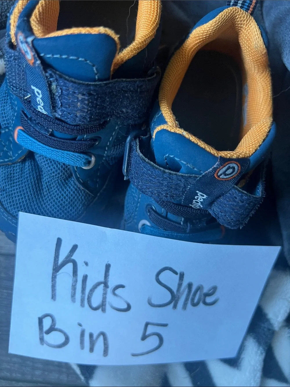 pediped Navy Flex Justice Shoes- unisex 7.5-8 toddler