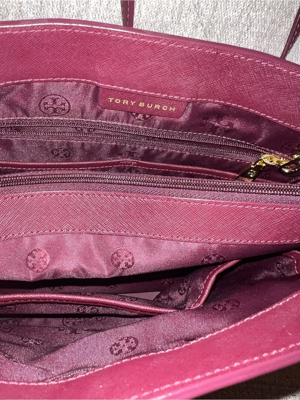 Tory Burch tory burch