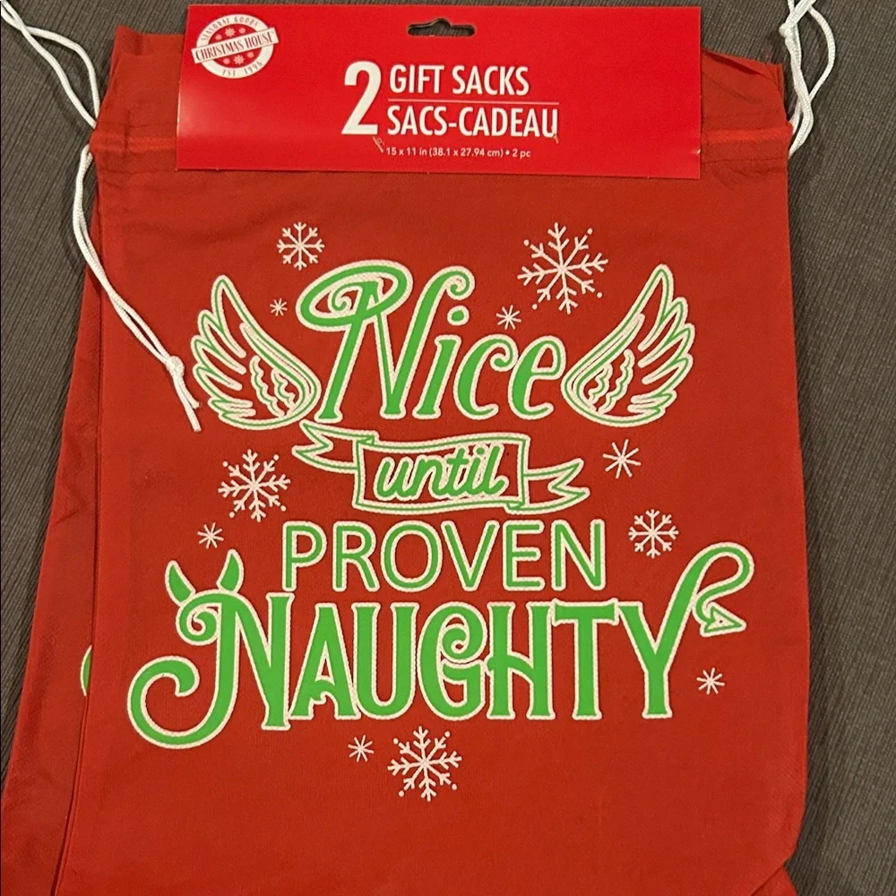 Christmas Gift Sacks 2 pack 15“x11“ NWT