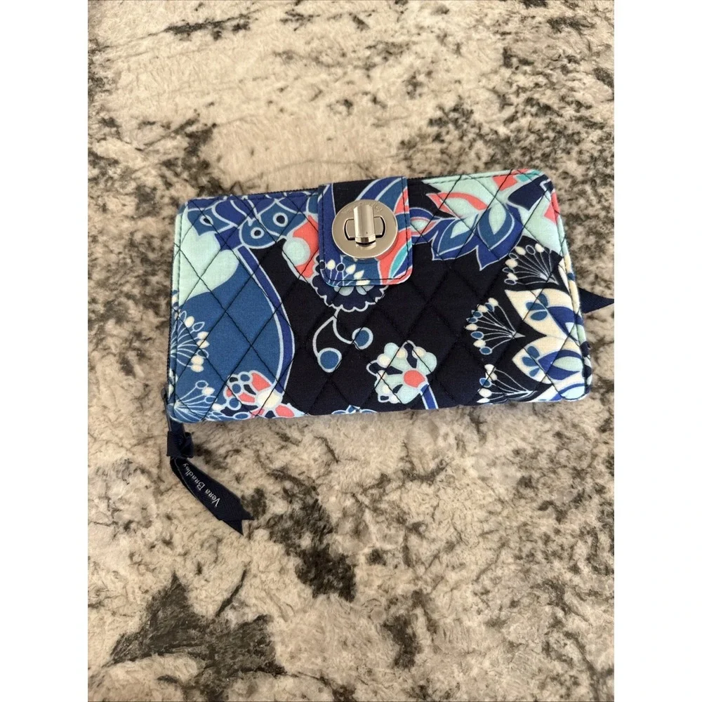 Vera Bradley vera bradley