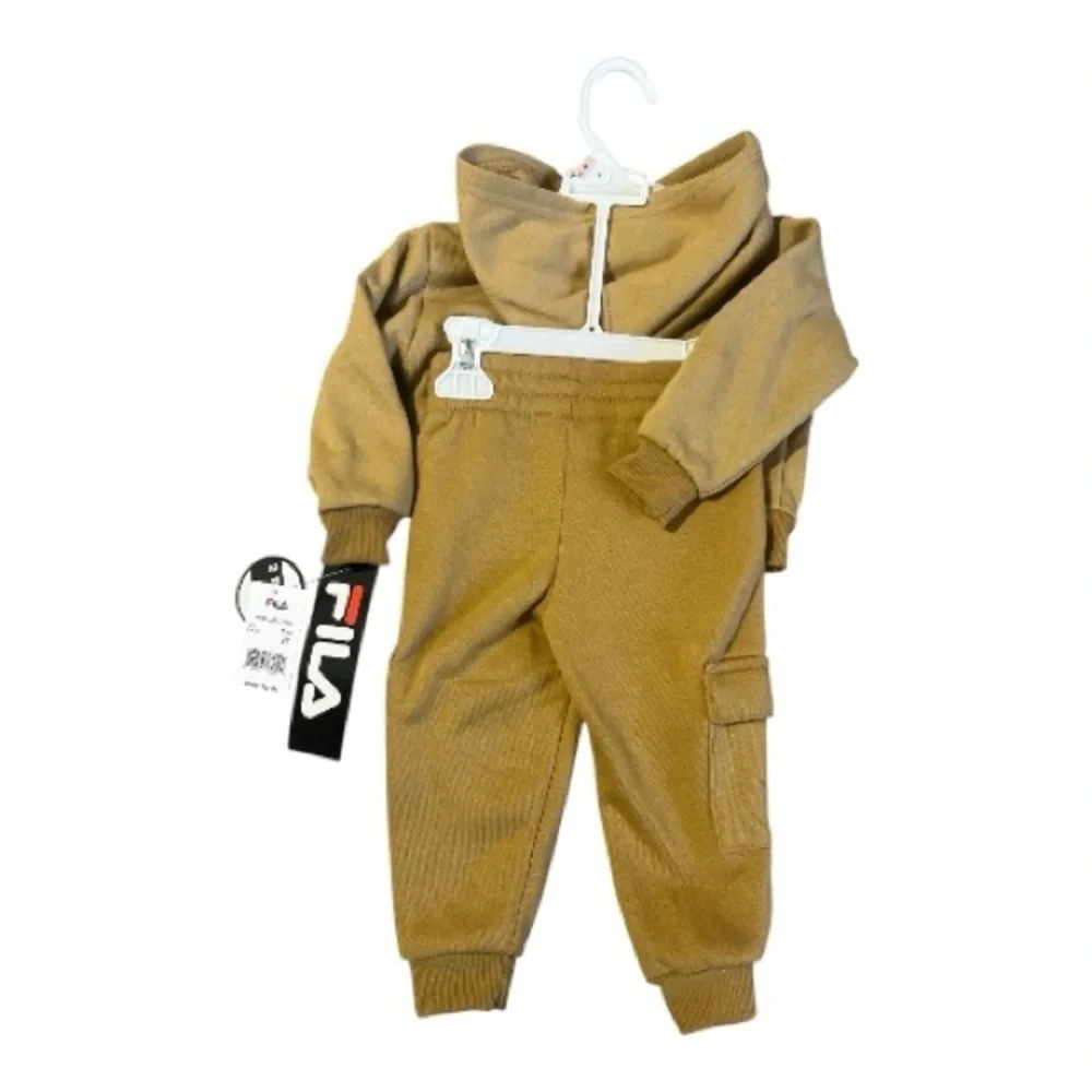 Fila stylish set
