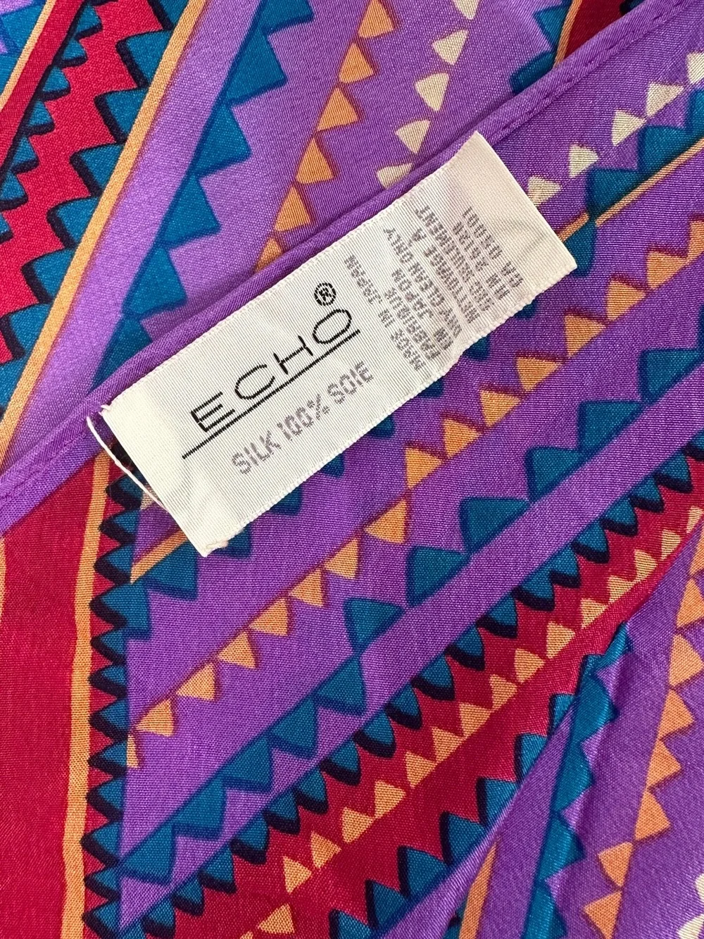 Echo vibrant new