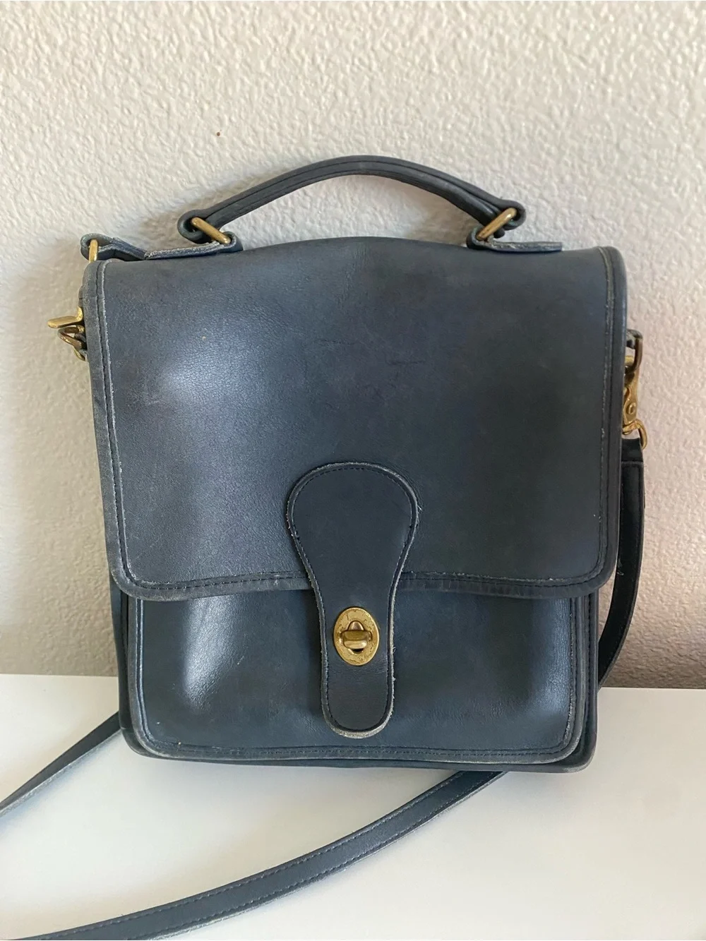 Coach bag shows