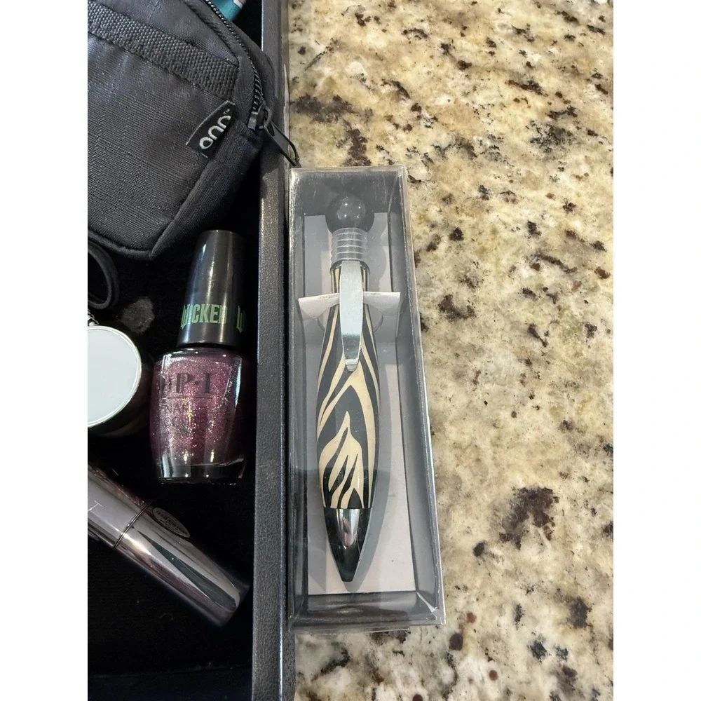 Clinique off not broke