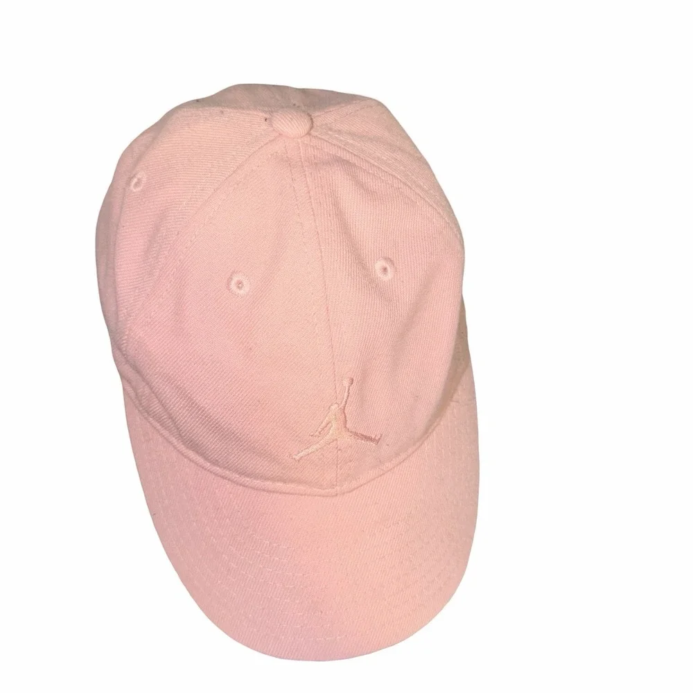 pink Nike Air‎ Jordan Kids Essentials adjustable baseball hat. Jumpman Logo