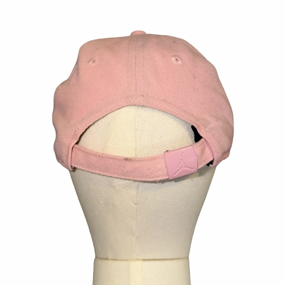 pink Nike Air‎ Jordan Kids Essentials adjustable baseball hat. Jumpman Logo