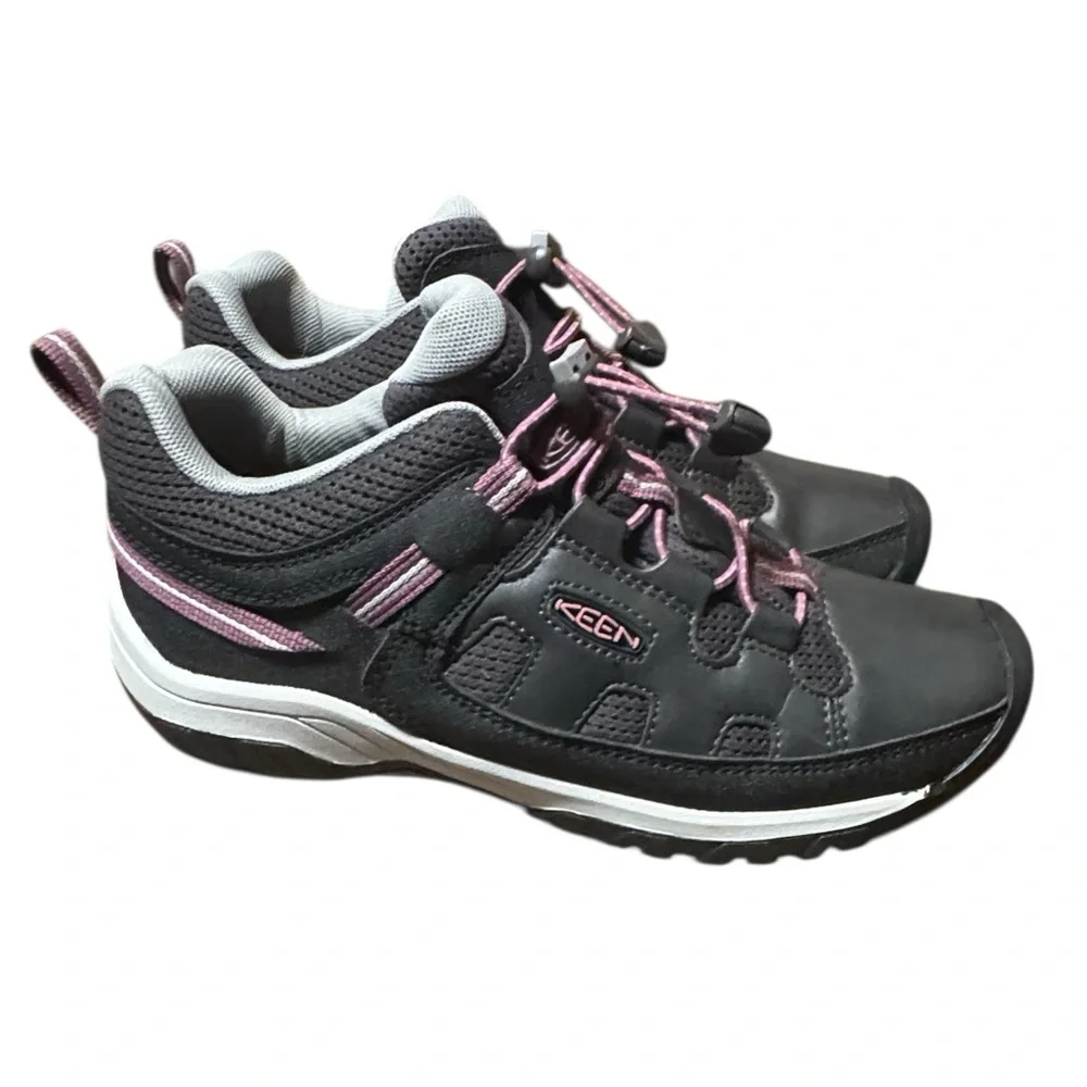 Keen athletic shoes