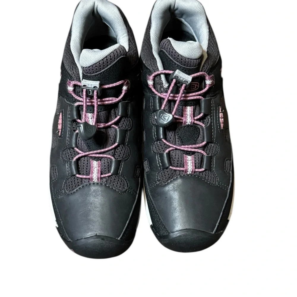 Keen athletic shoes