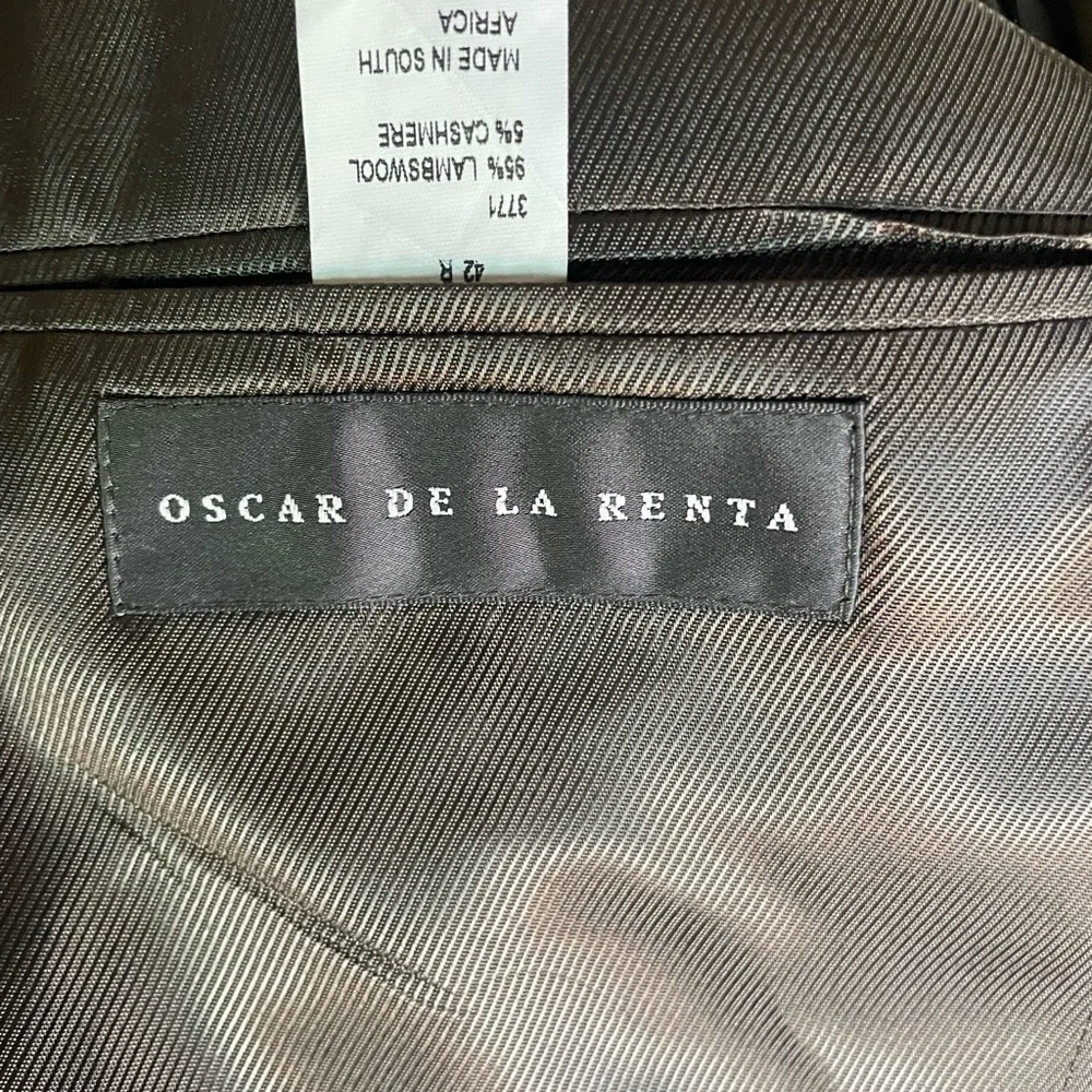 Oscar de la Renta 95% cashmere