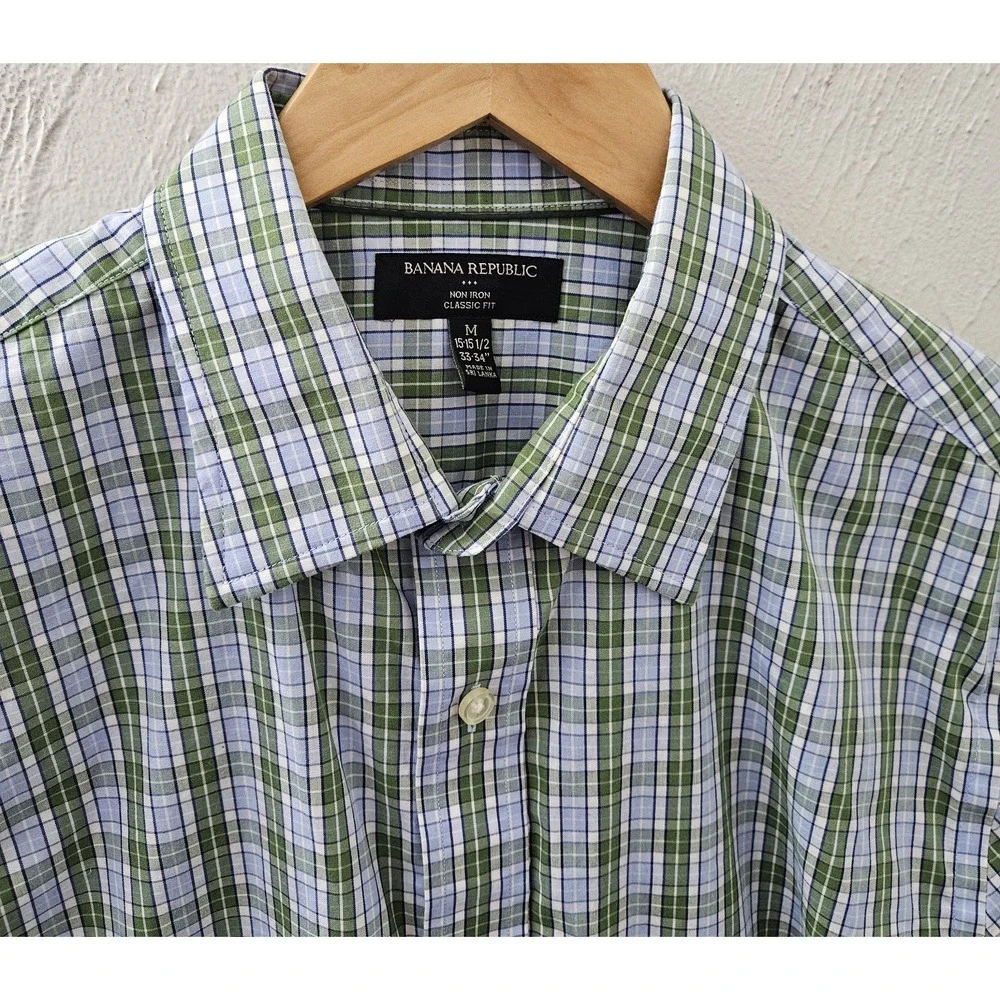 Banana Republic Mens Button Down Shirt Non Iron Medium 15-15.5‎ Green Blue Plaid