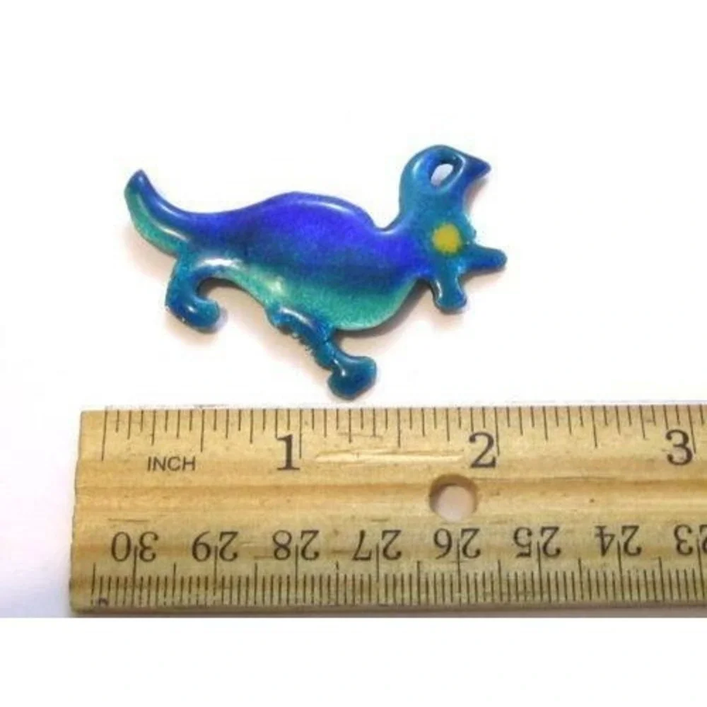 The Unbranded Brand rare antique