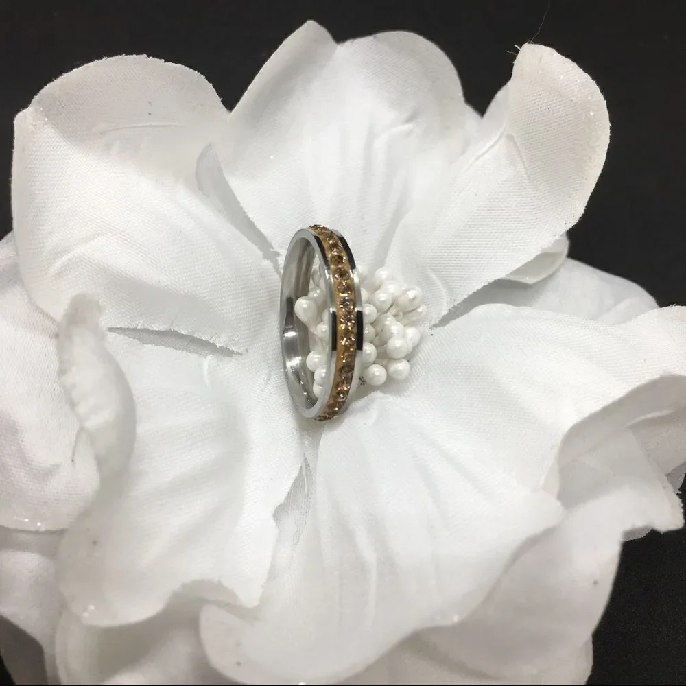 Crystal/stainless stacking ring‎
