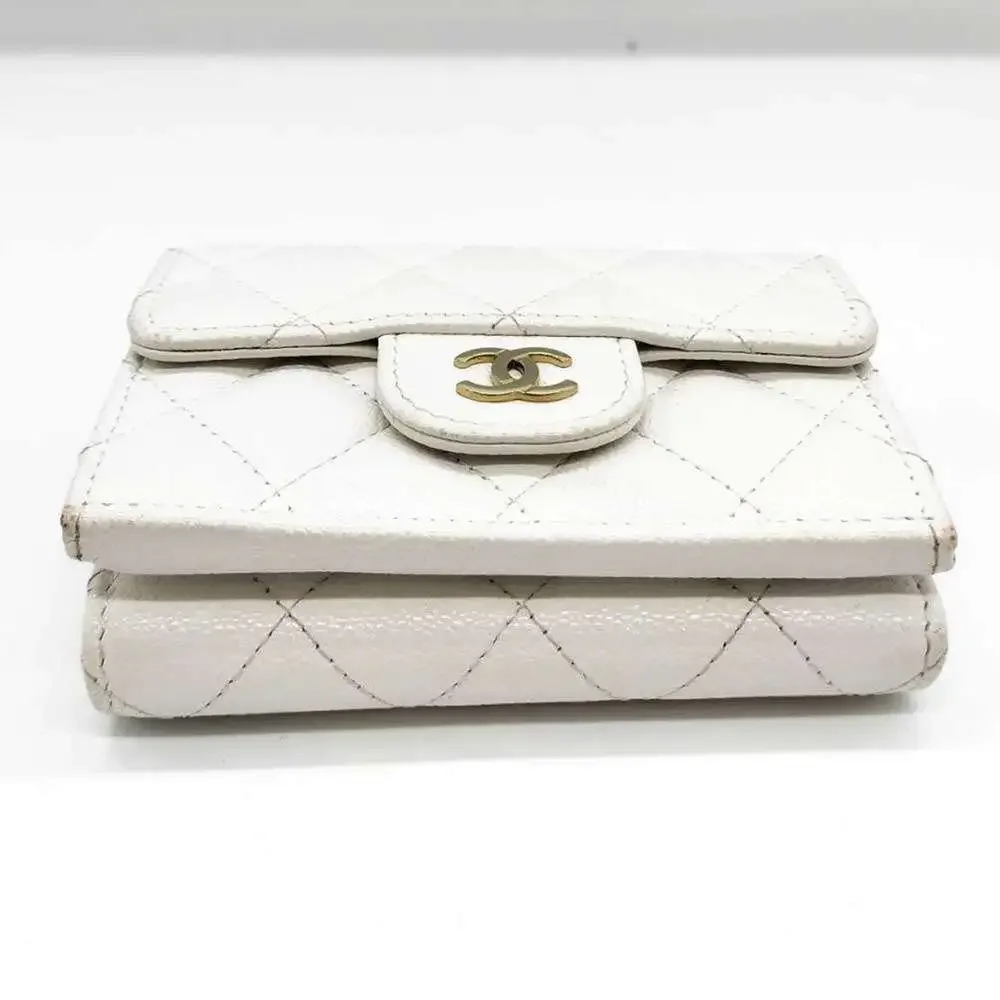CHANEL white caviar