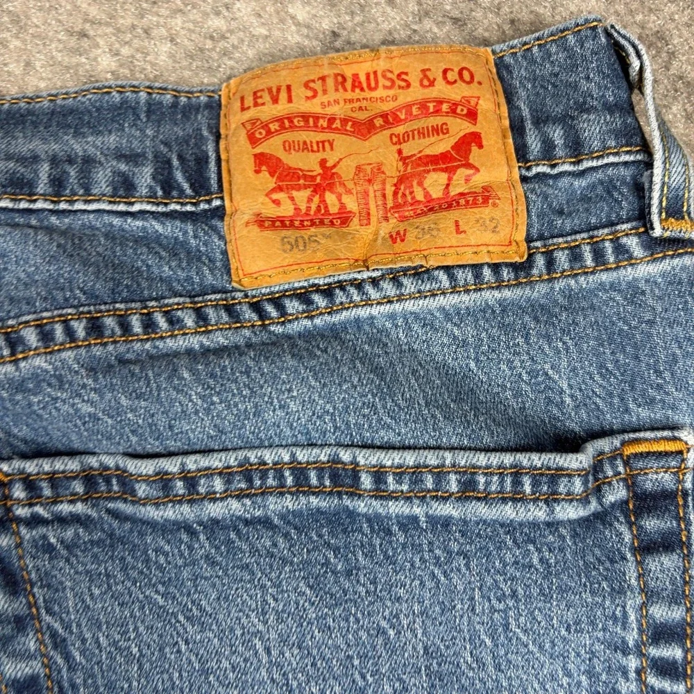 Levis great please