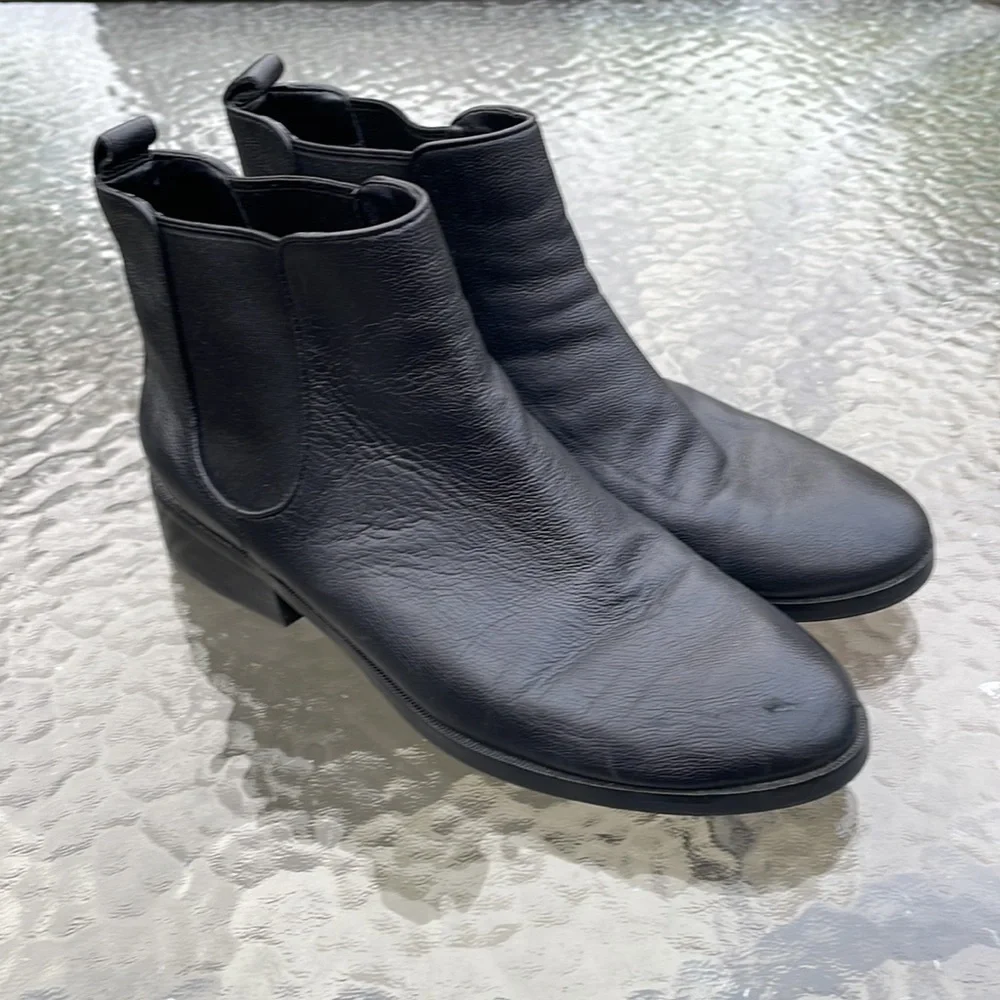 Cole Haan questions leave