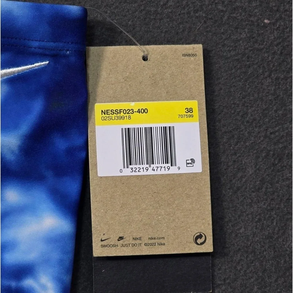 Nike elastic sports