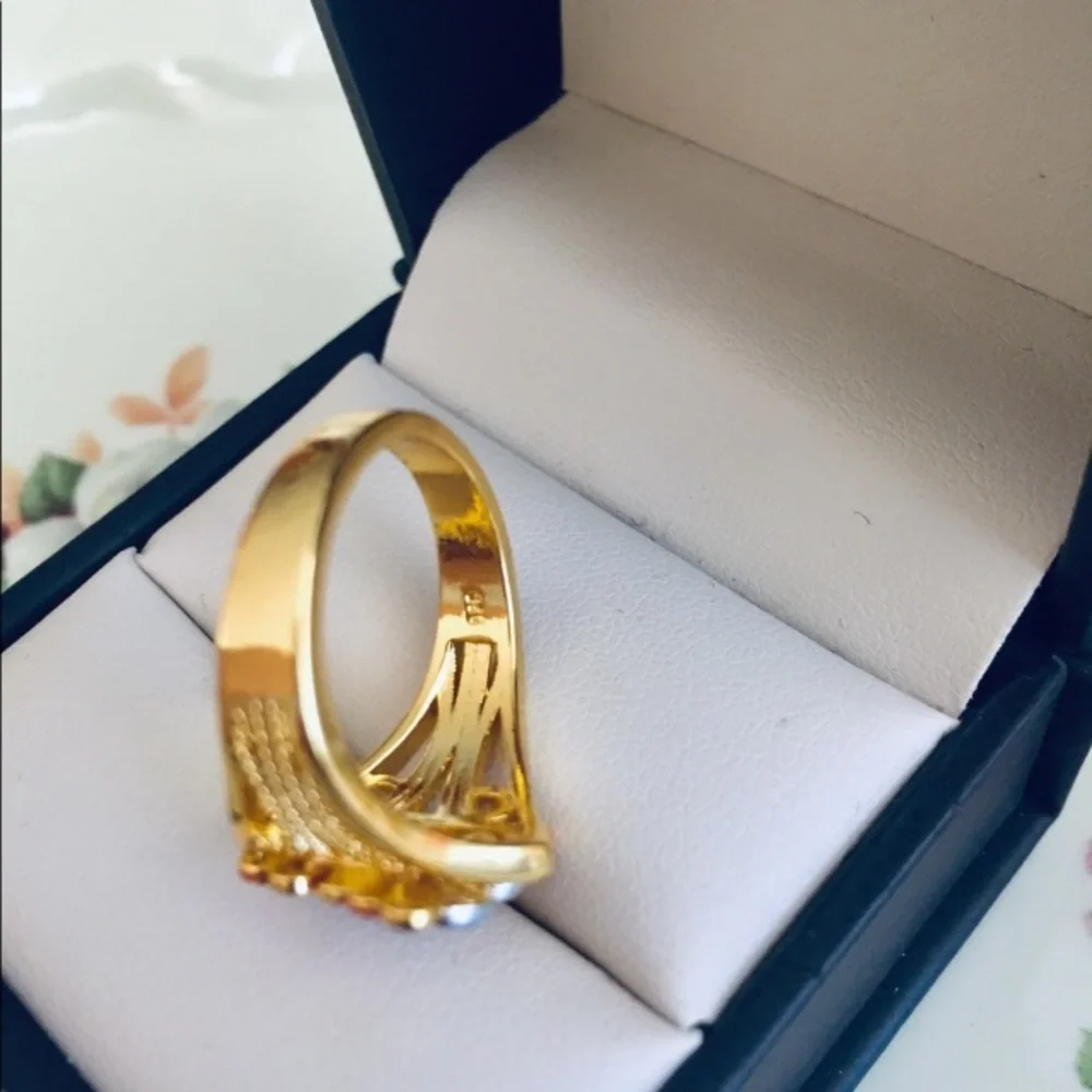 Butterfly ring size 7