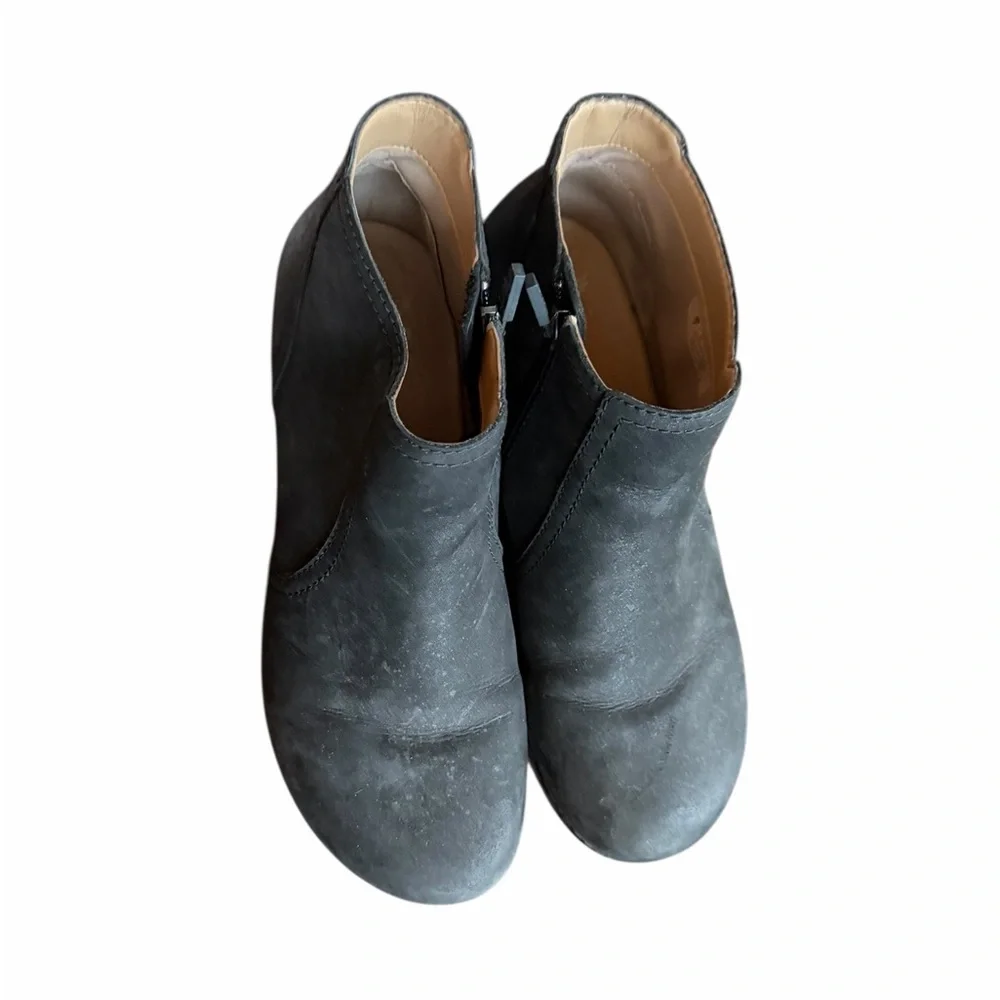Dansko black barbara