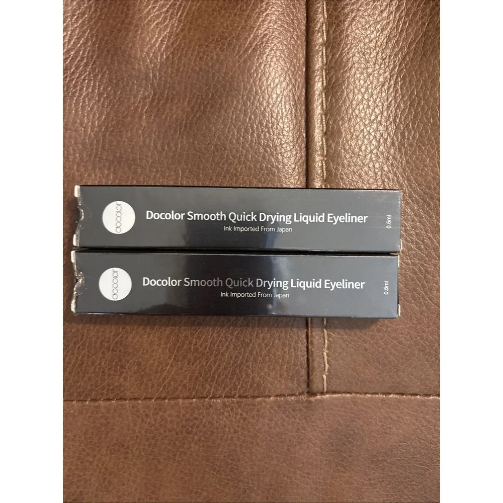 Docolor Waterproof Eyeliner Precise All Day‎ Black Eyeliner Liquid set of 2 new