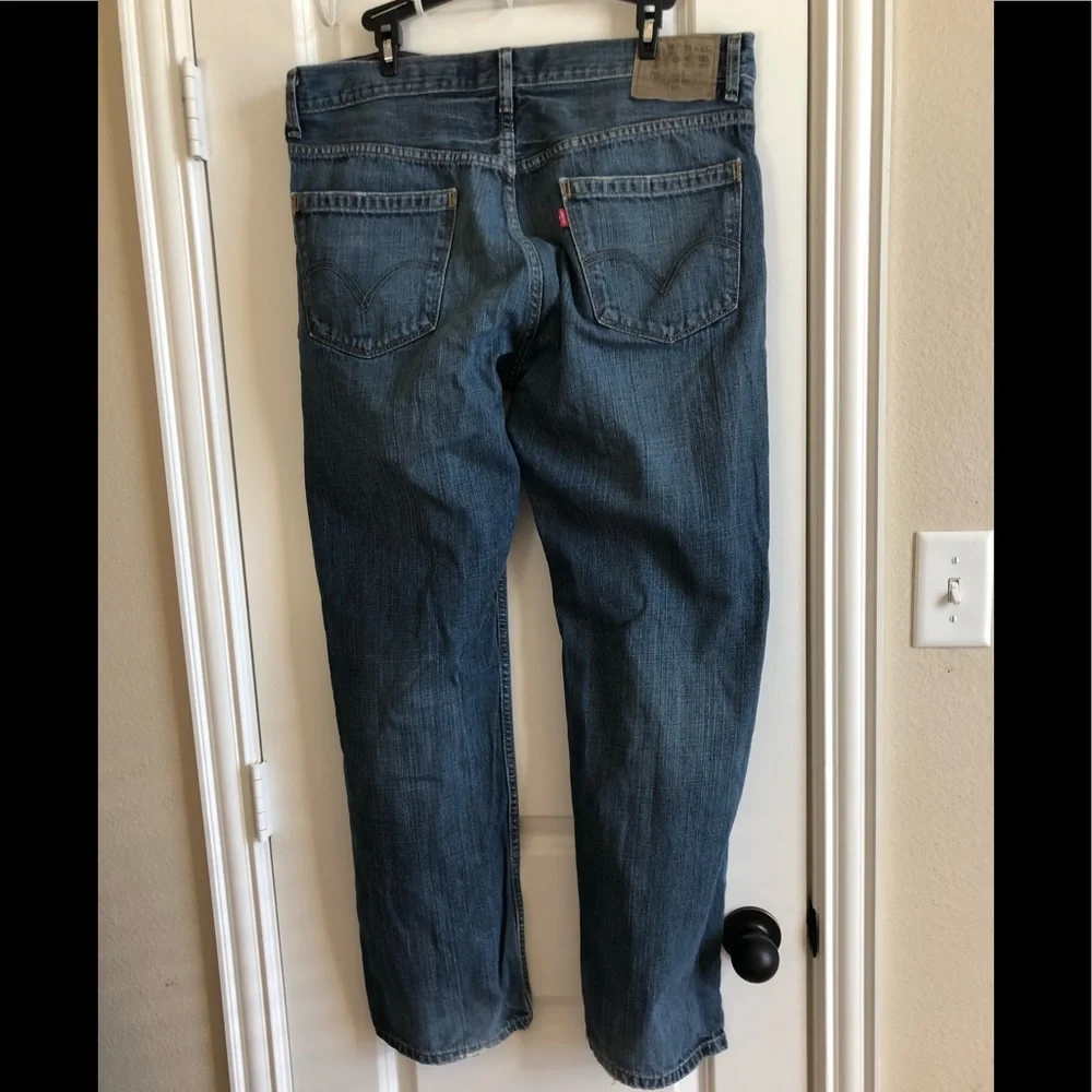 Levis size w36