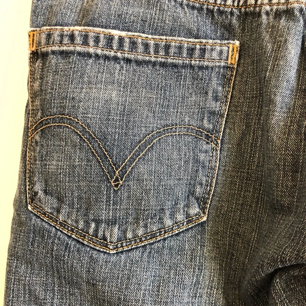 Levis size w36