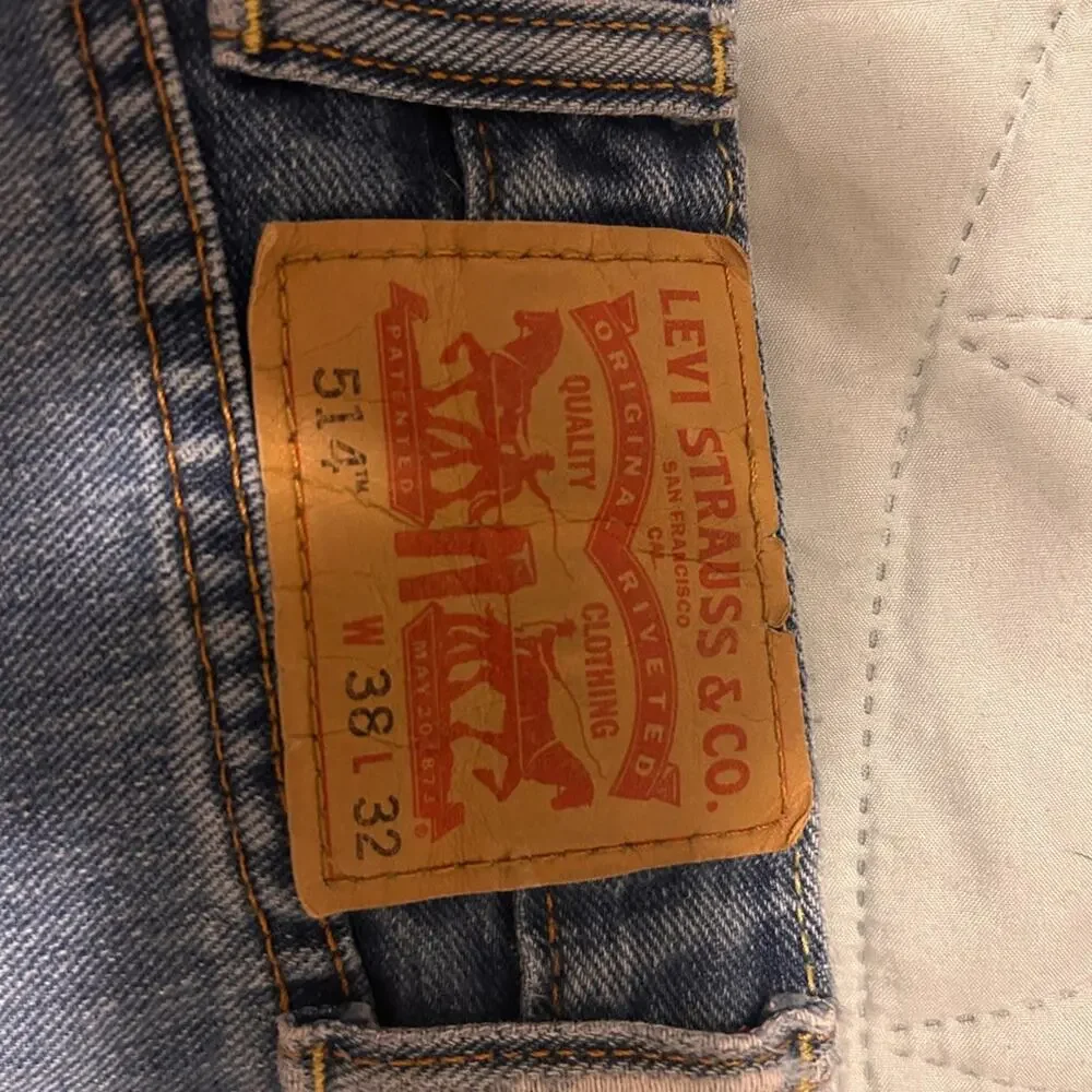 Levis classic comfortable