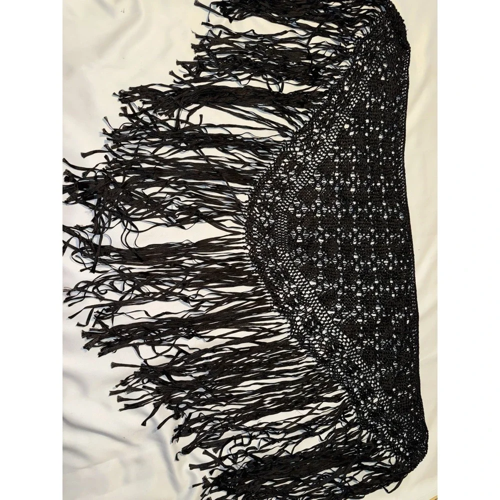 The Unbranded Brand black macrame