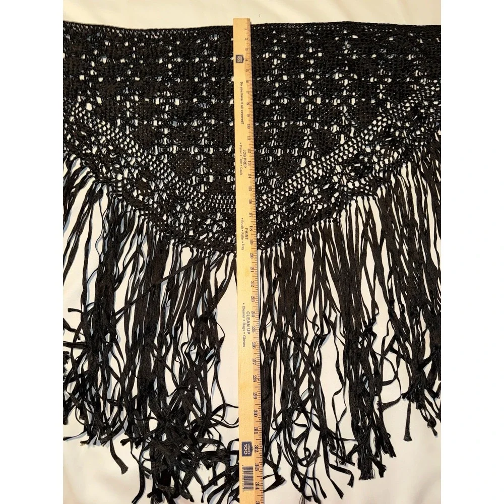 The Unbranded Brand black macrame