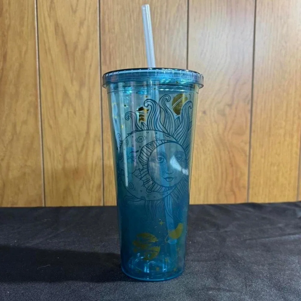 Blue and gold Celestial tumbler‎ with lid and straw
