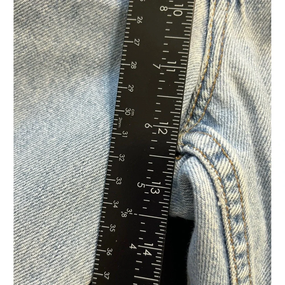 Levis stonewash differs rise