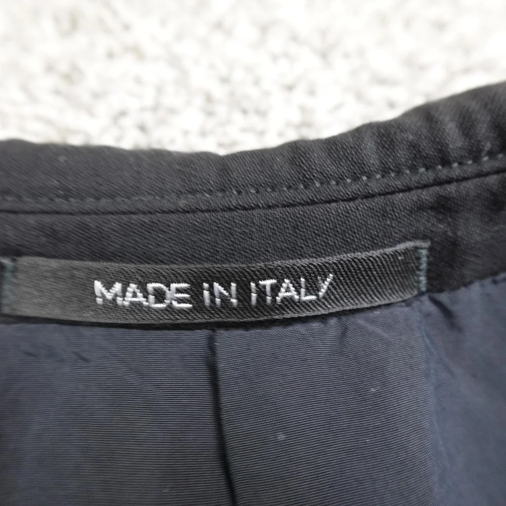 Armani Collezioni measurements are