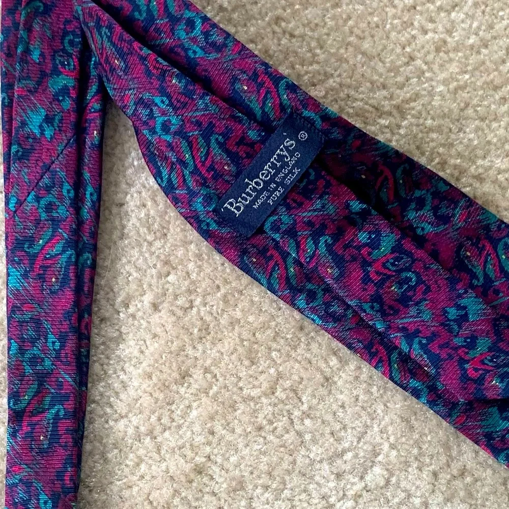 Burberry silk navy