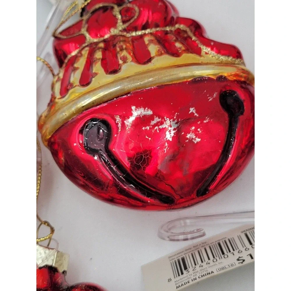 Holiday Time lot 11