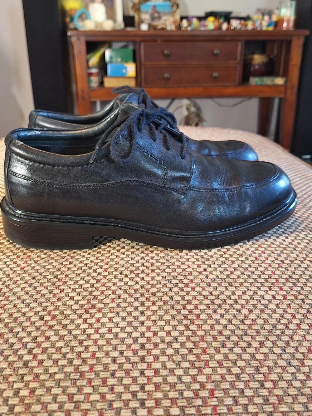 Dockers black leather