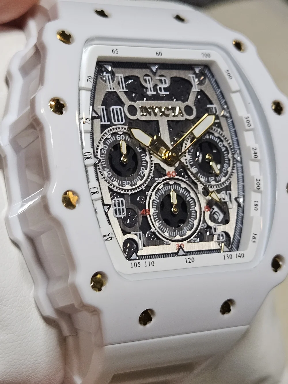 Invicta racing white