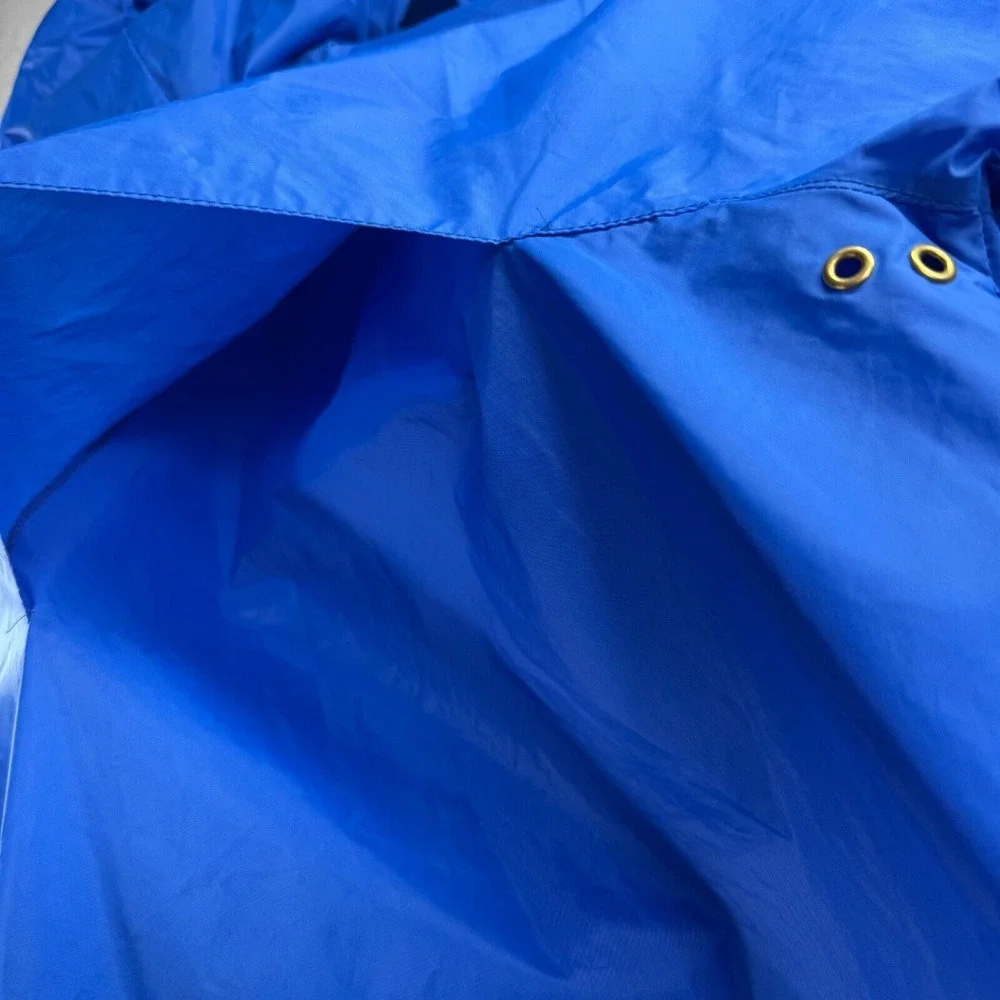 Helly Hansen vintage implies